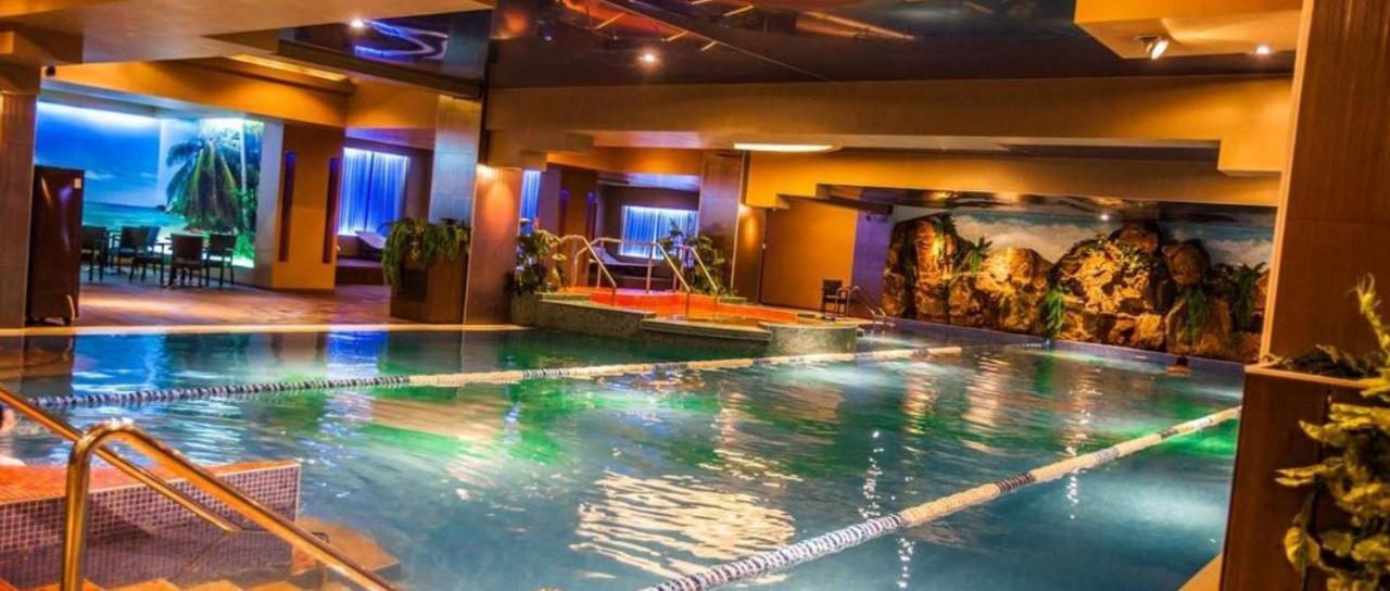 Laroka House Rin Grand Residence Modern Apartment ブカレスト エクステリア 写真