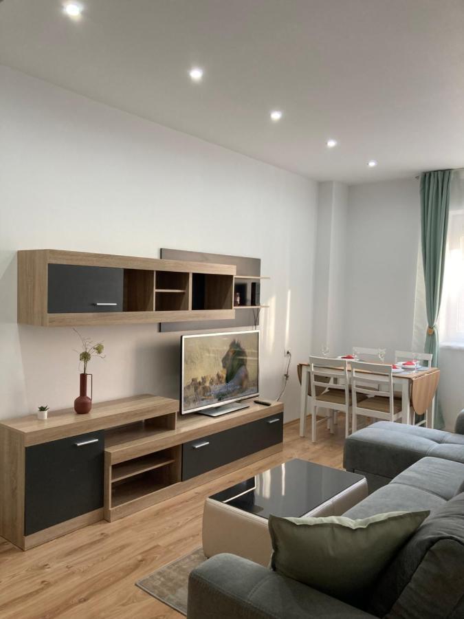 Laroka House Rin Grand Residence Modern Apartment ブカレスト エクステリア 写真