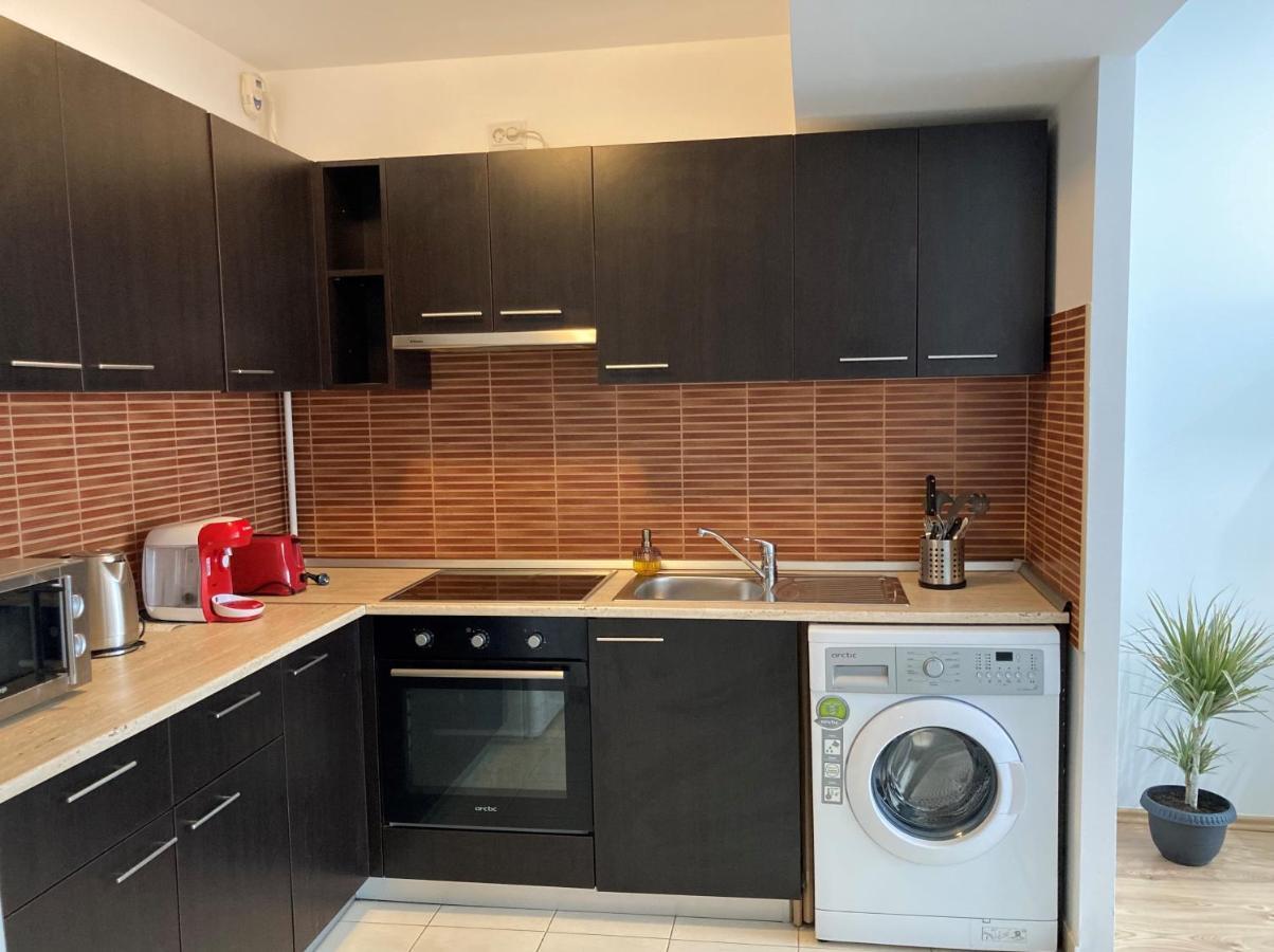 Laroka House Rin Grand Residence Modern Apartment ブカレスト エクステリア 写真