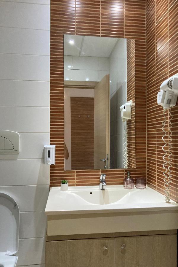 Laroka House Rin Grand Residence Modern Apartment ブカレスト エクステリア 写真