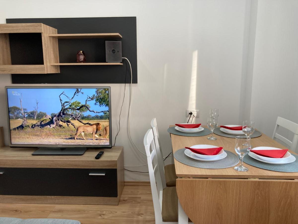 Laroka House Rin Grand Residence Modern Apartment ブカレスト エクステリア 写真